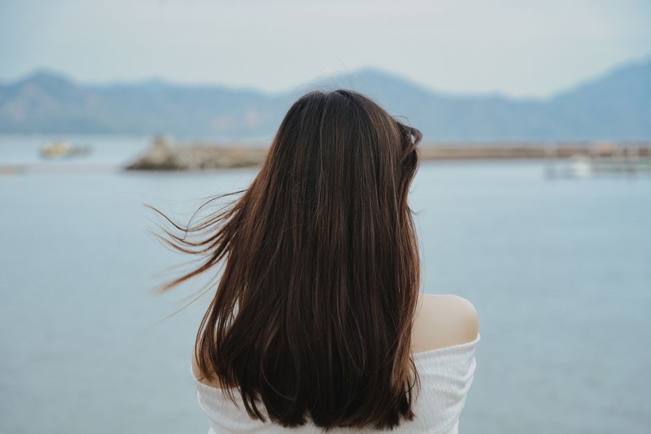 Five-Minute Hair Refresh with a five-minute start — lifestyle · Beauty