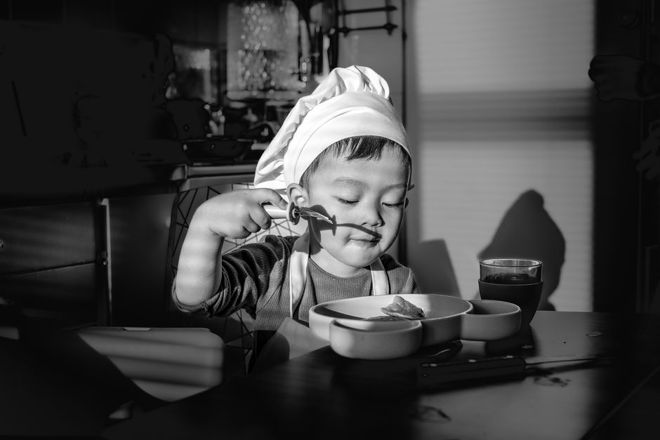 Screen-Free Meal during a morning transition — wellness · Healthy Habits