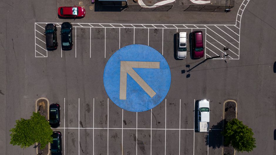 28 Screen Parking Spot ideas