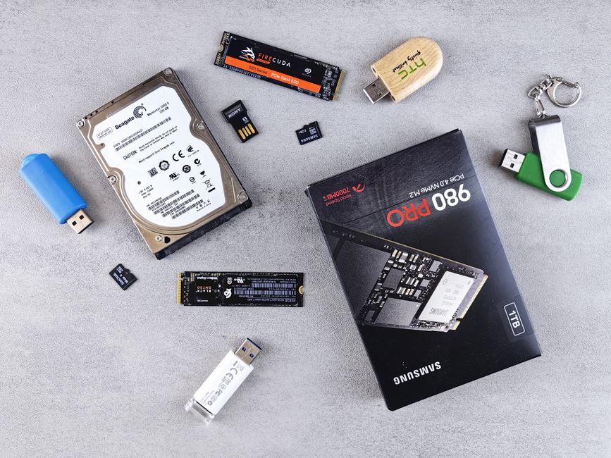 Device Storage Cleanup with one-tap automation — smart-life · Technology