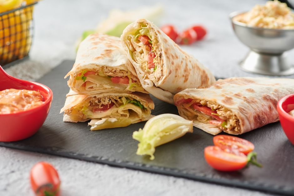 Make-Your-Own Pita Station for a relaxed celebration — food · Food & Hosting