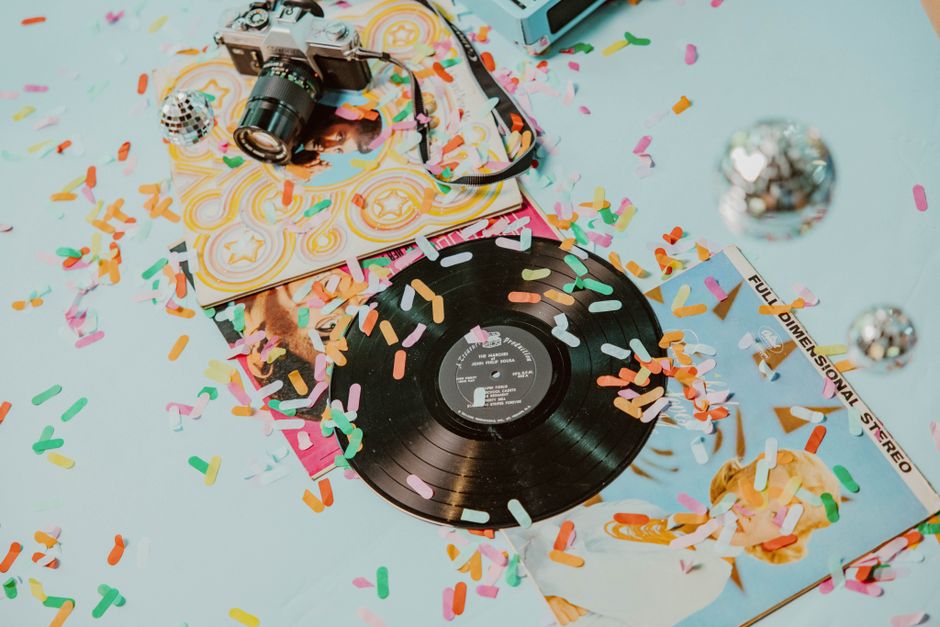 25 Countdown Playlist ideas for meaningful keepsakes