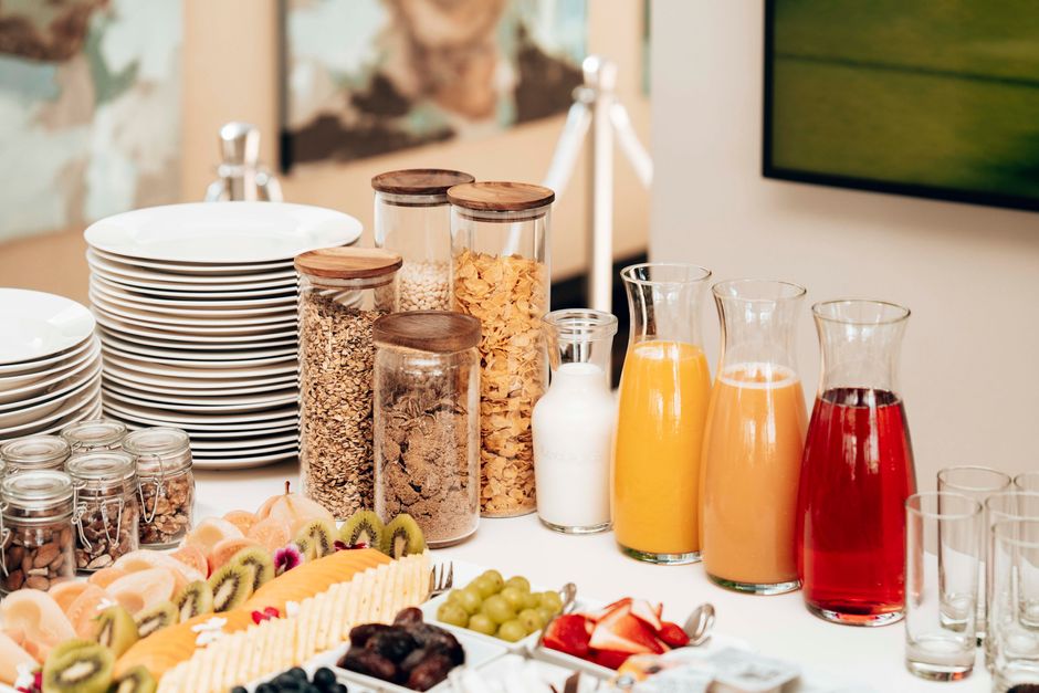 Brunch Buffet around a seasonal color palette — celebrations · Baby Showers