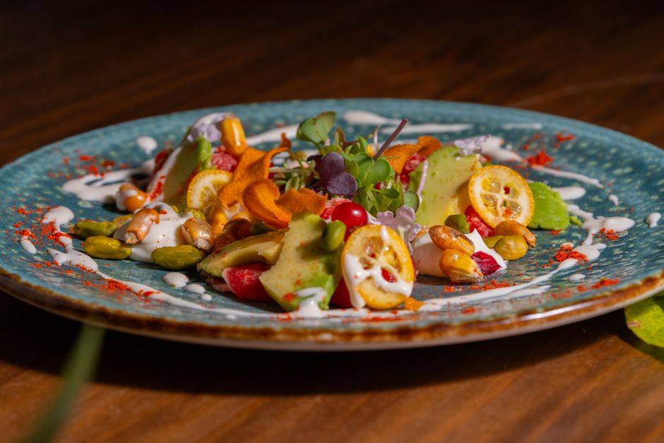 Avocado Bean Salad for a no-microwave lunch — food · Lunch Ideas