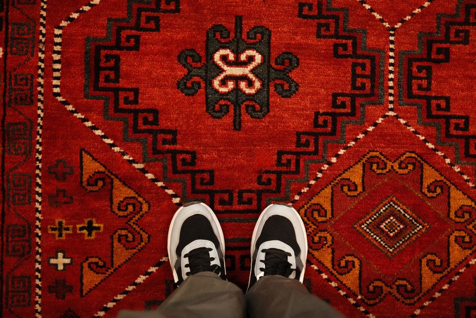 Large Rug with coordinated hardware — home · Living Rooms