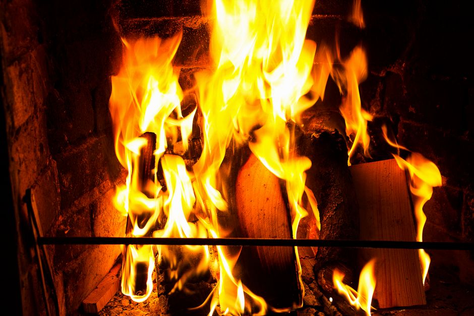 Fire-Pit Zone using renter-friendly details — home · Garden & Outdoor