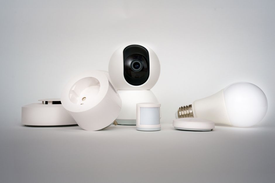 Smart Plug with an emergency backup — smart-life · Smart Home