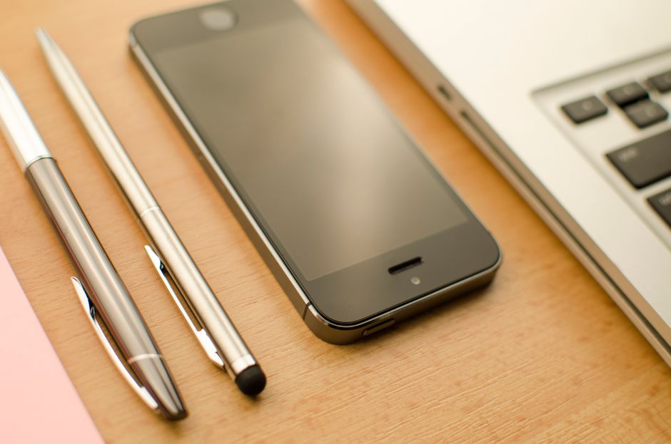 Phone-Free Opening for a slower morning — wellness · Morning Routines