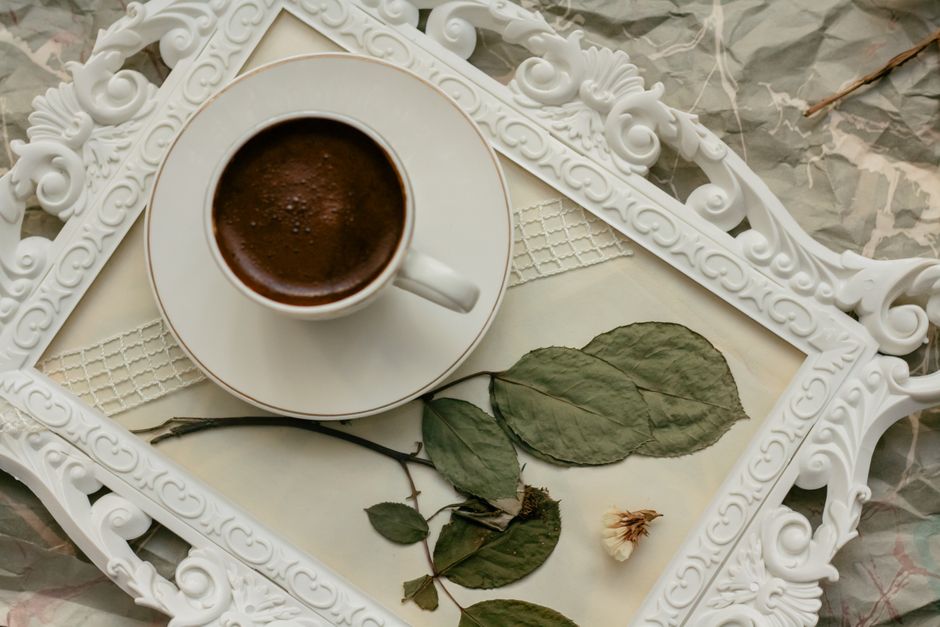 Old-Frame Tray with a stitched detail — diy-creativity · Upcycling