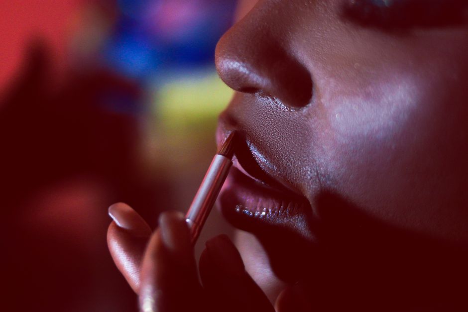 Glossy Lip Routine for a better work-life boundary — lifestyle · Beauty