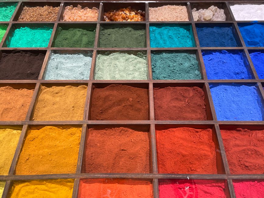 30 Market Color Hunt ideas