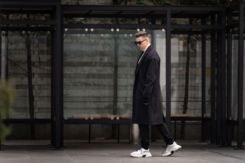 White Sneaker Outfit with a small budget — lifestyle · Fashion