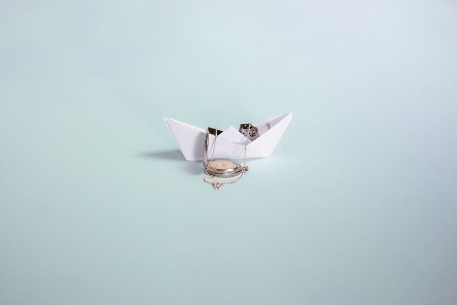 Origami Mobile with a hand-painted finish — diy-creativity · Paper Crafts