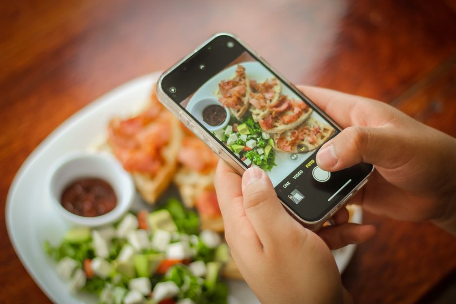 Viral-Food History for a spontaneous plan — entertainment · Pop Culture