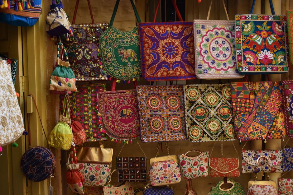 Reversible Market Bag using household supplies — diy-creativity · Sewing