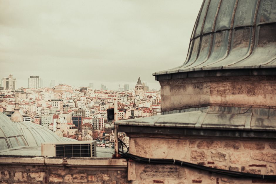 Rooftop Viewpoint with a local-only flavor — travel · City Trips