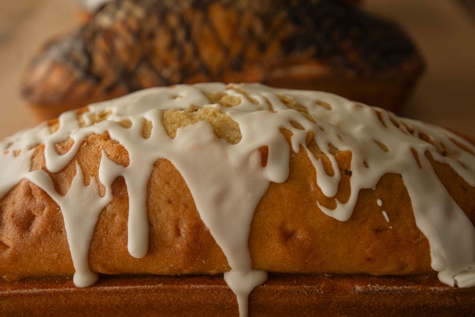 Lemon drizzle bunny cake