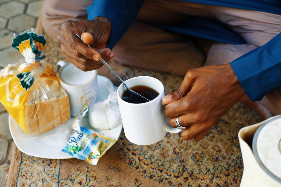 Simple Breakfast Ritual with a calming scent — wellness · Morning Routines