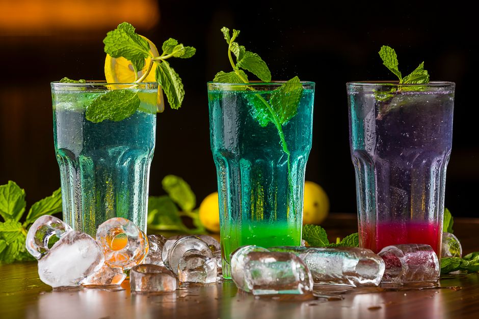 Sparkling Mocktail Bar for a photo-friendly table — celebrations · New Year's