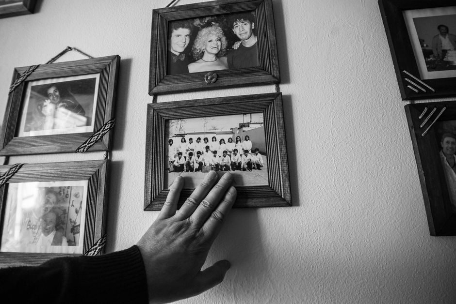 Memory-Photo Wall for a modern minimalist party — celebrations · Birthdays