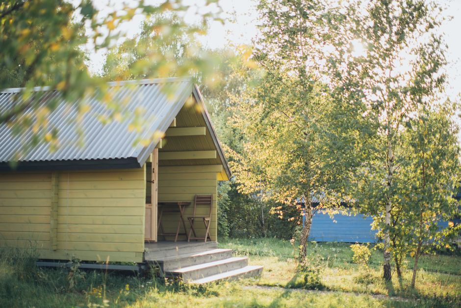 Cabin Morning for families with mixed ages — travel · Weekend Getaways