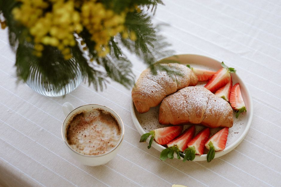 Strawberry Oat Latte for a travel tumbler — food · Drinks