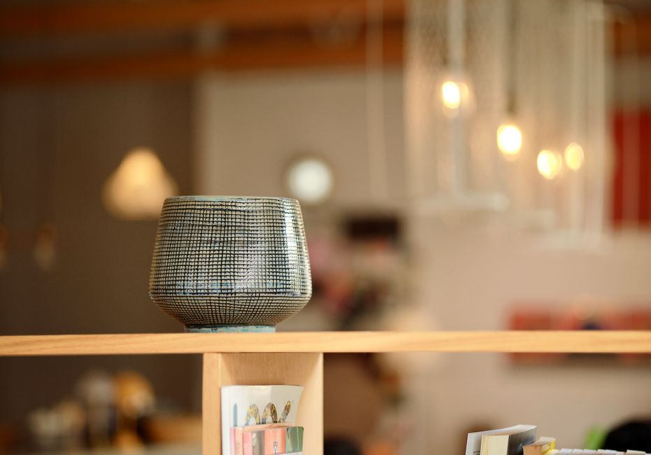 Ceramic Lamp around a practical drop zone — home · Home Decor