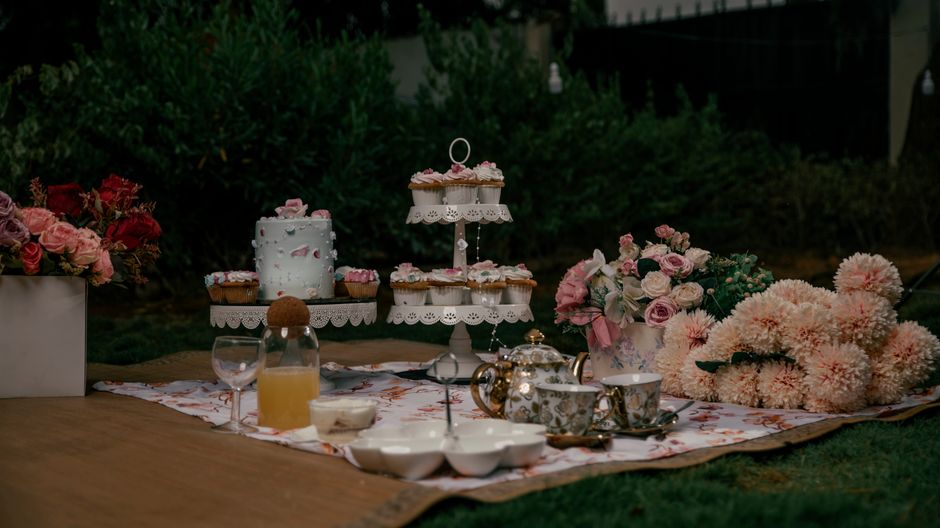 Garden Tea Party with a throwback theme — entertainment · Party Ideas