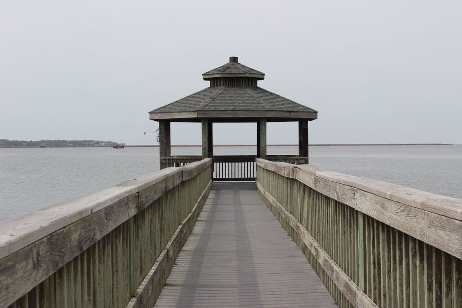Lakefront Breakfast around an art-filled neighborhood — travel · Weekend Getaways
