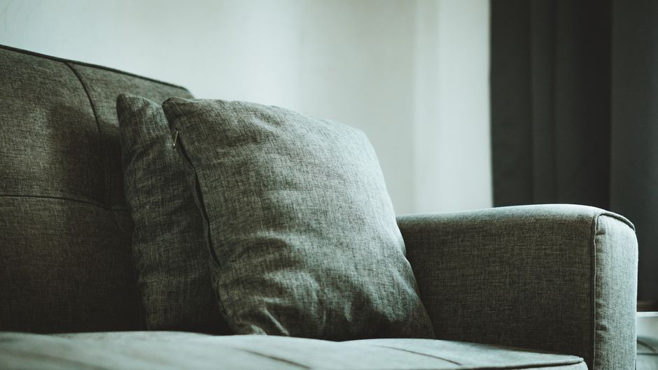 Cushion Cover for a small creative corner — diy-creativity · Sewing