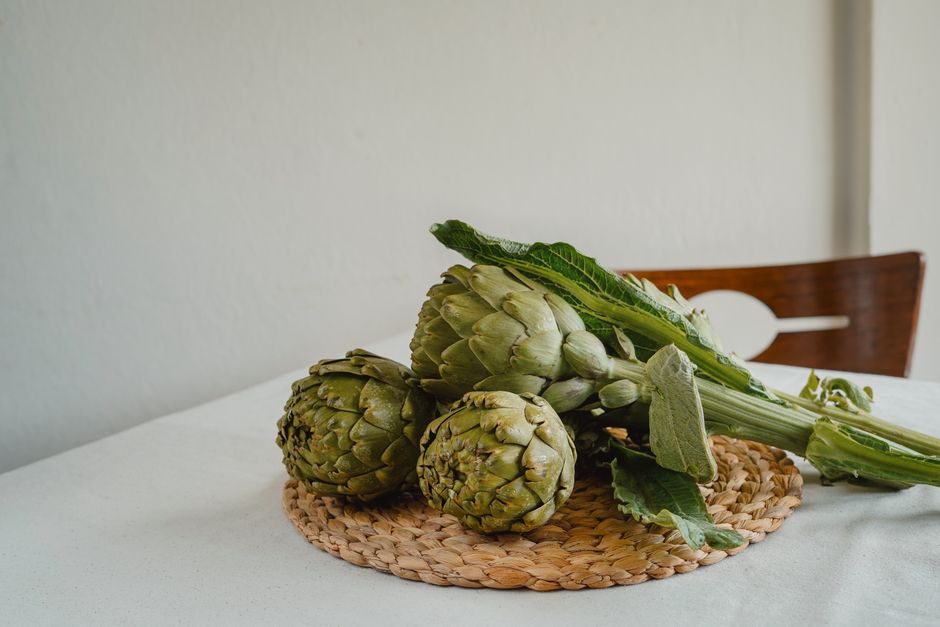 Spinach Artichoke Cups with a crunchy topping — food · Party Food
