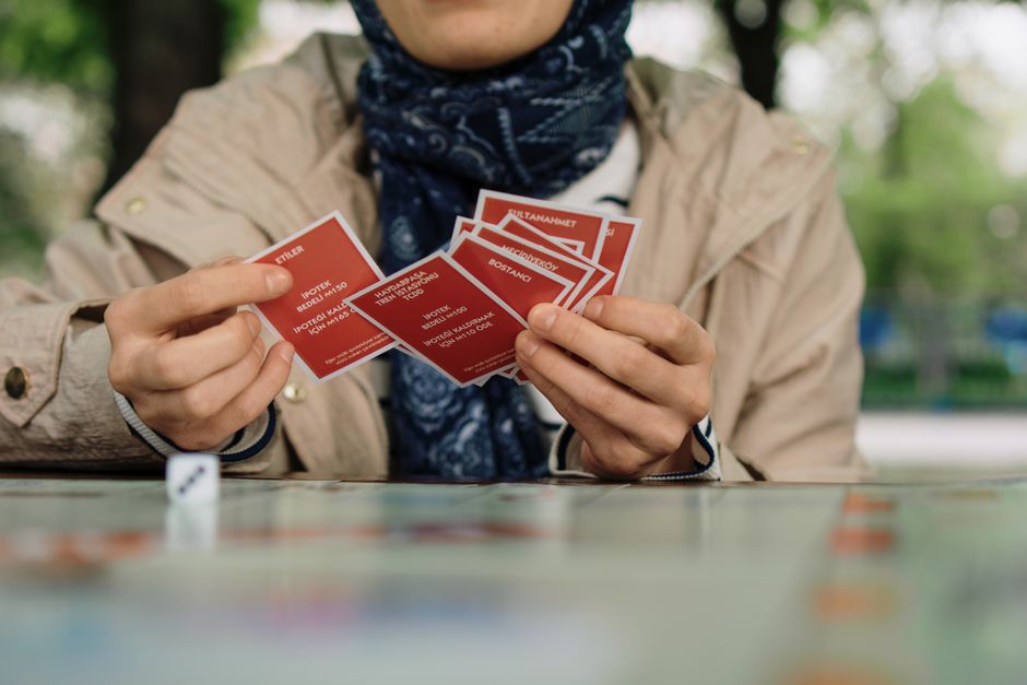 Question Cards with a cozy home base — lifestyle · Relationships