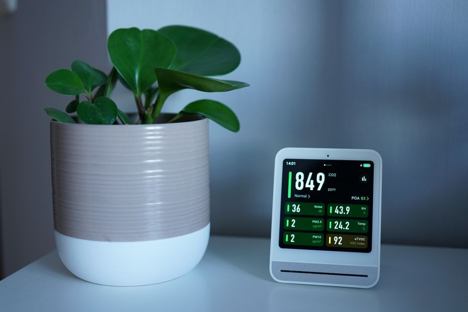 Smart Thermostat for a distraction-light workday — smart-life · Smart Home