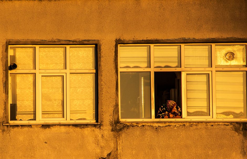 Window-Gazing Pause during a morning transition — wellness · Relaxation