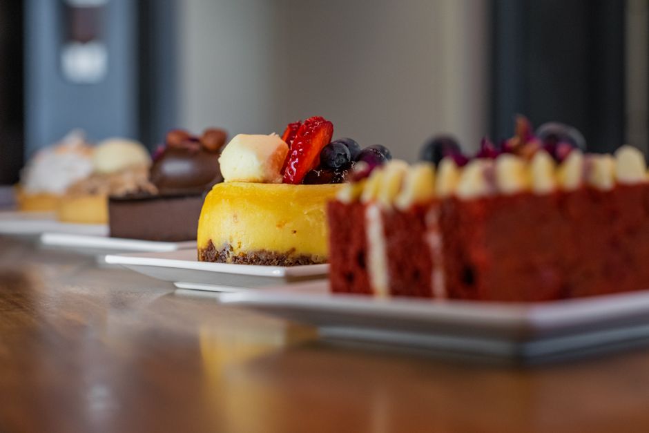 Dessert Crawl with less planning — lifestyle · Dating