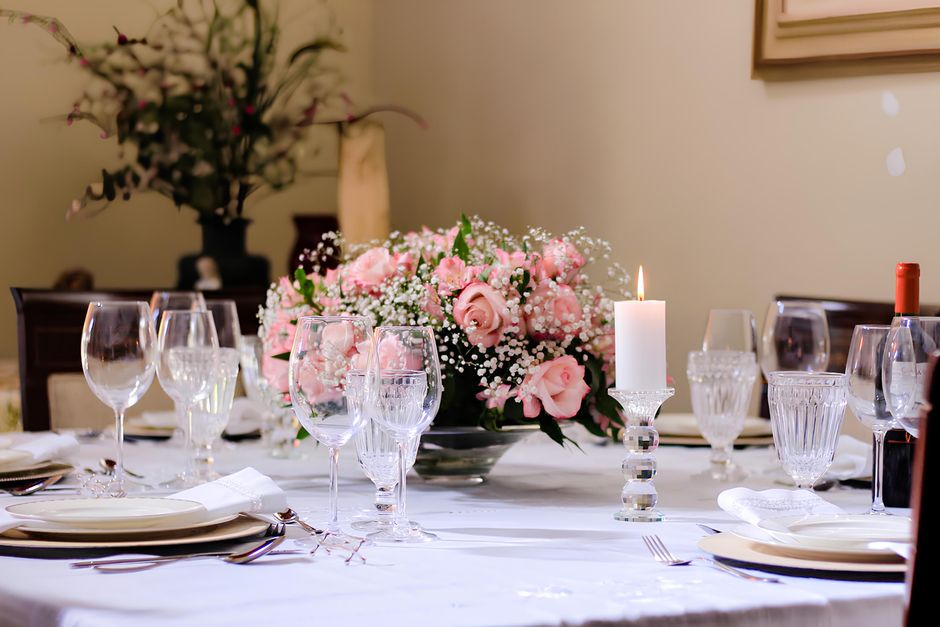 Flower-Free Centerpiece around a simple activity — celebrations · Valentine's Day