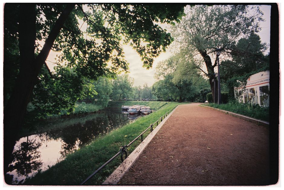 River Path for a recovery day — wellness · Walking & Outdoor