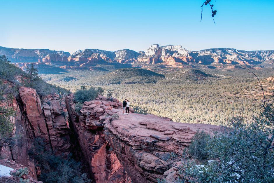 Juniper Overlook near a hidden garden — travel · National Parks