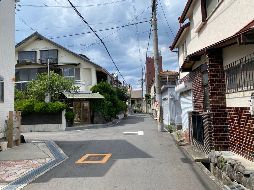 Neighborhood Architecture Route for a restorative Sunday — wellness · Walking & Outdoor