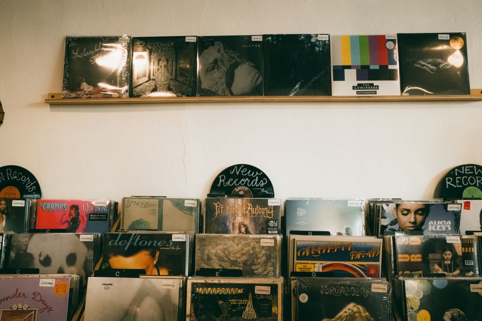 Shared Playlist before a meaningful conversation — lifestyle · Relationships