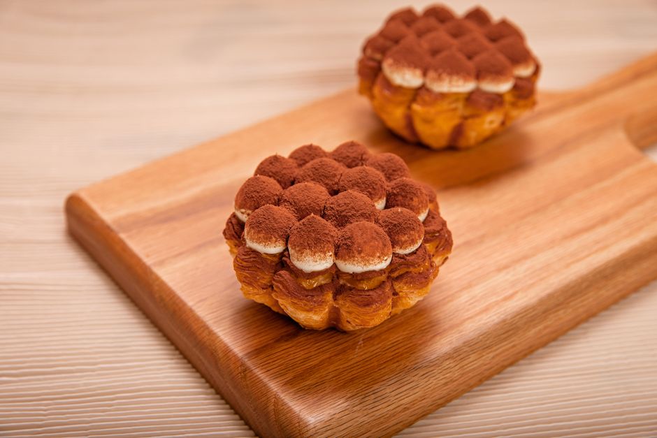 Dessert-For-Two Board around a welcome drink — celebrations · Valentine's Day