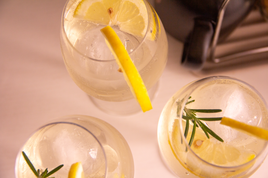Grapefruit Rosemary Soda with fresh mint — food · Drinks