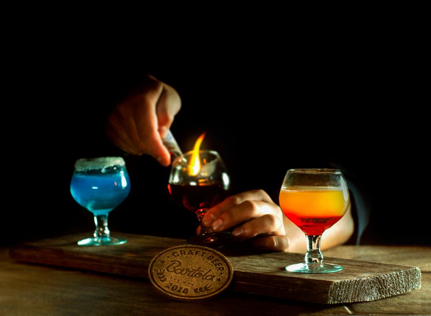 Craft-And-Cocktail Evening with a snack pairing — entertainment · Party Ideas