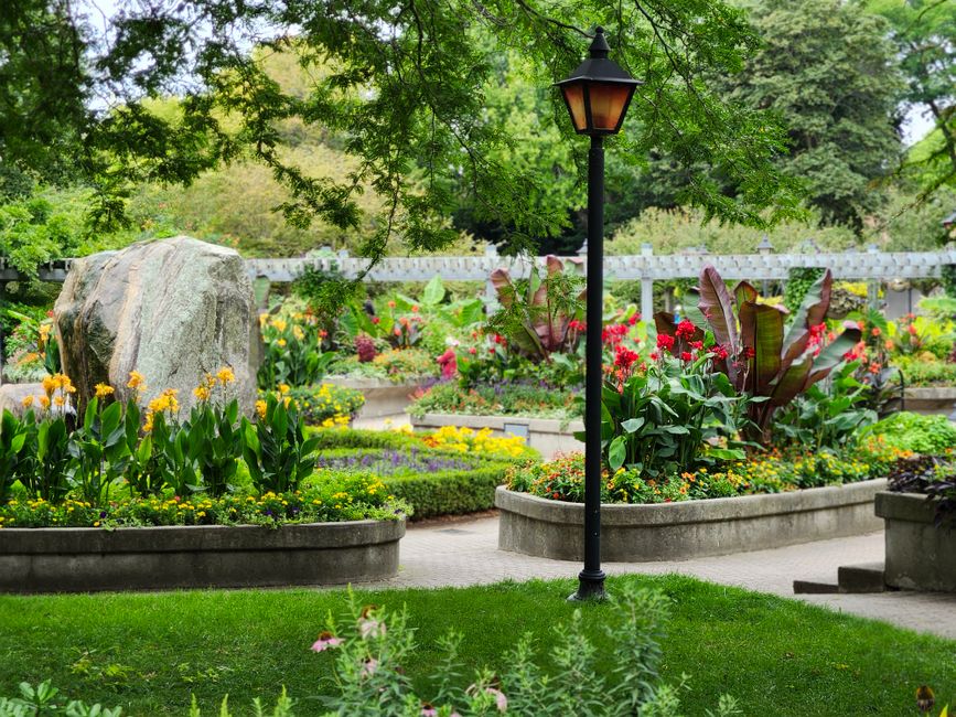 Try A Public Garden with a relaxed coffee stop — travel · Things to Do