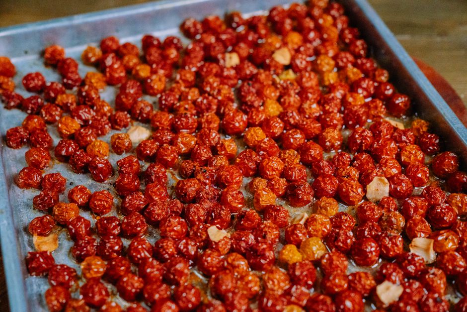 Roasted Tomato Pasta with a creamy sauce — food · Recipes