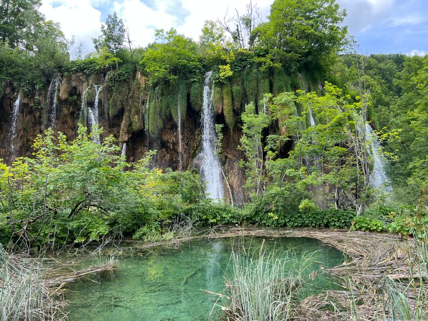 28 Easy Waterfall Trail ideas for travelers who hate rushing
