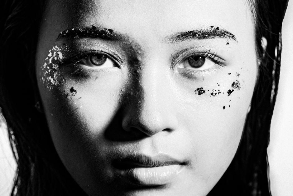 Monochrome Makeup when you want to feel accomplished — lifestyle · Beauty