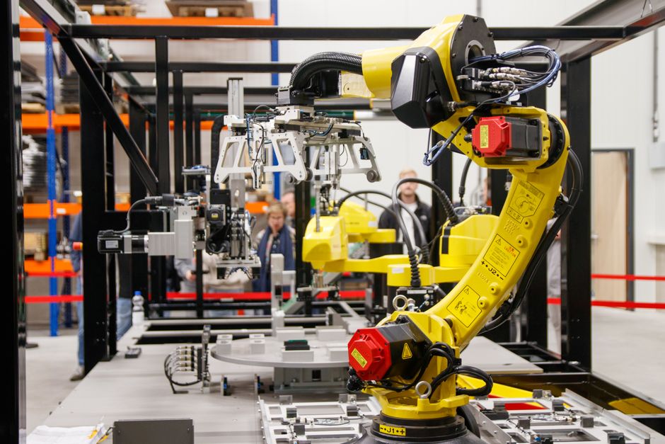 automation work & career with privacy-first settings — smart-life · Work & Career