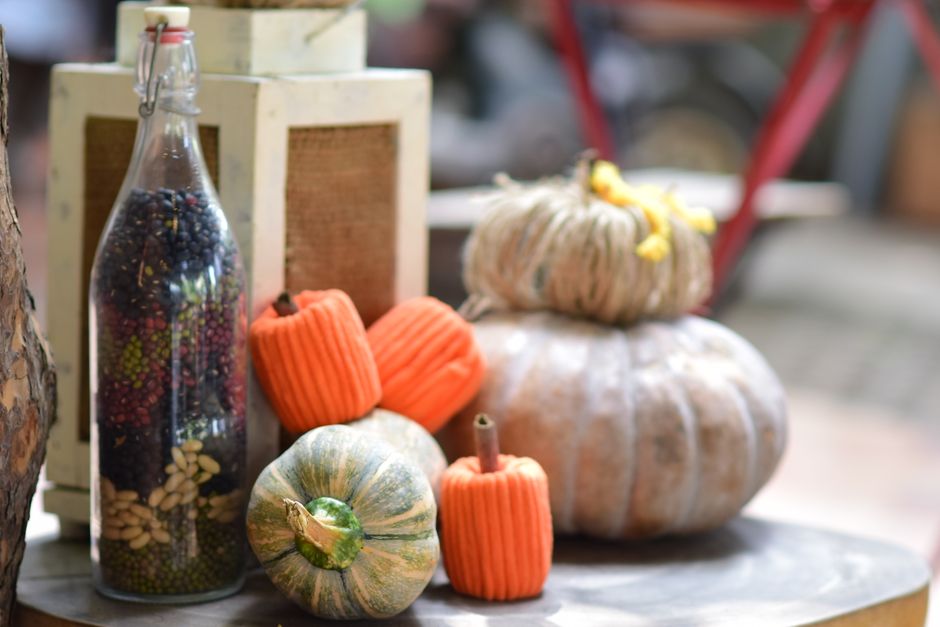 Spiced Pumpkin Seeds for an after-school plate — food · Snacks