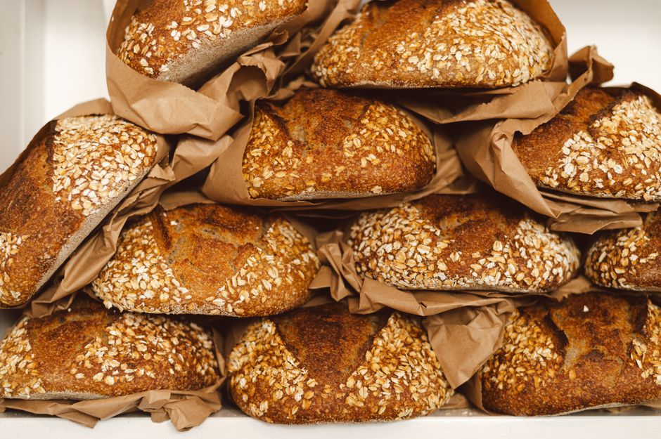 Honey Oat Bread for a family baking afternoon — food · Baking